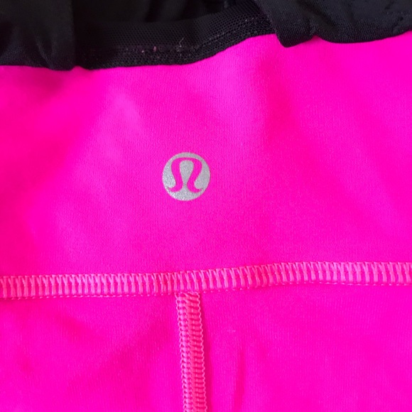 Lululemon tank with built in bra - Picture 3 of 3